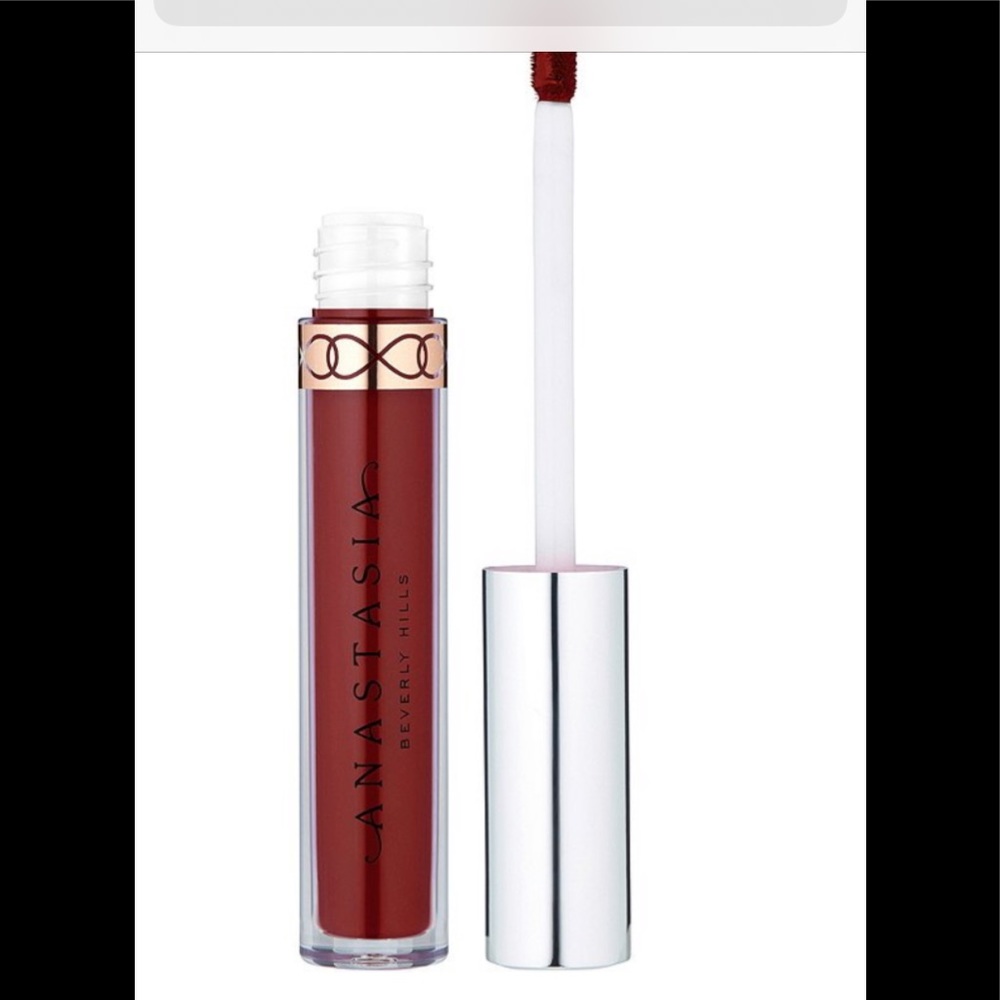 Anastasia liquid lipstick in Heathers